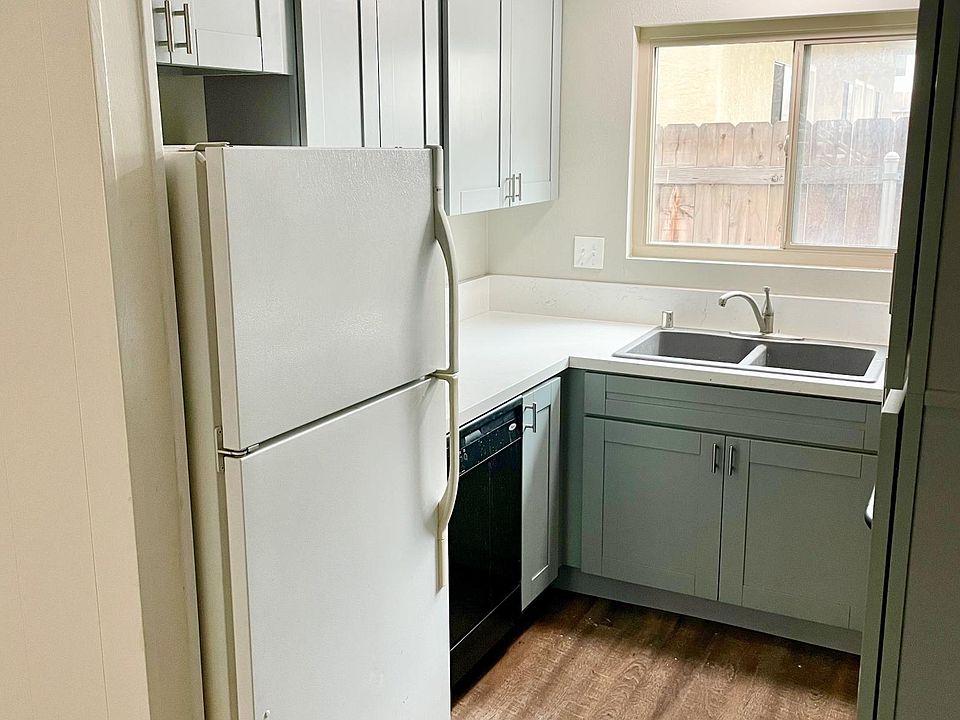 kitchen (fridge will be replaced)