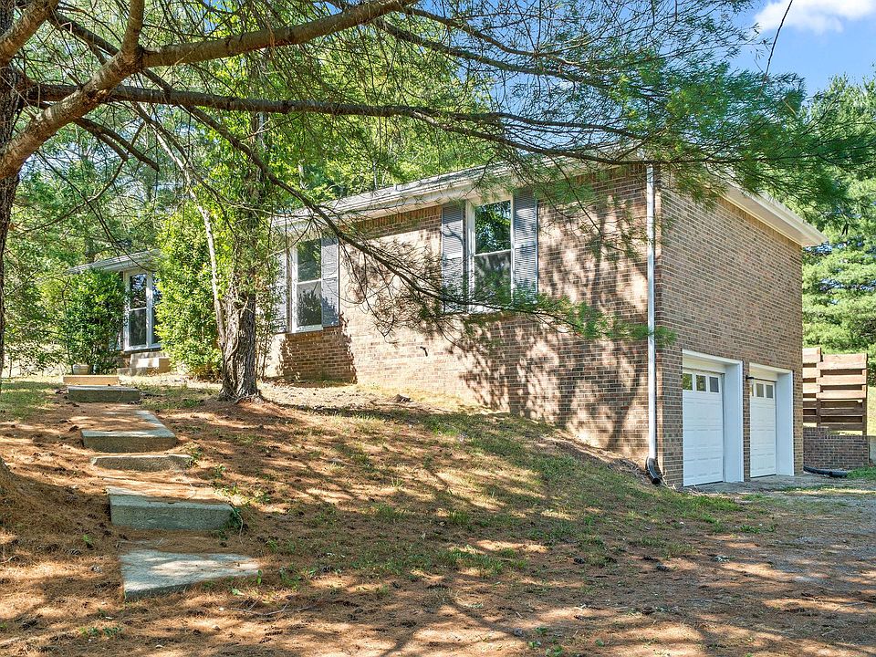 1st image of 1819 Warren Dr