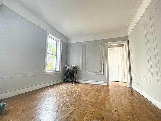 2nd image of 3841 18th Ave APT 5D