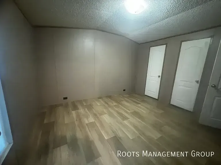 200 Paradise Acres Rd #11 — Photo 5