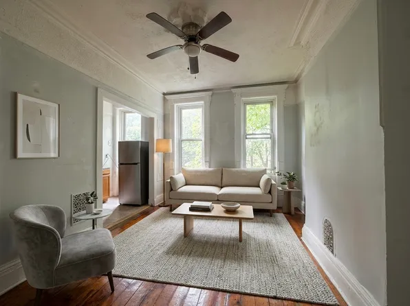 835 Greene Avenue image 1 of 11