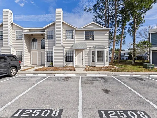 12508 Castle Hill Dr, Tampa, FL 33624