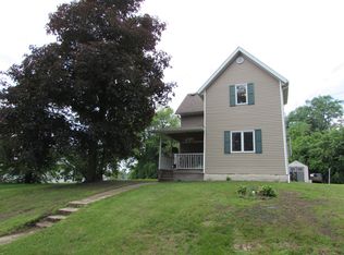 226 Avenue E, Rock Falls, IL 61071