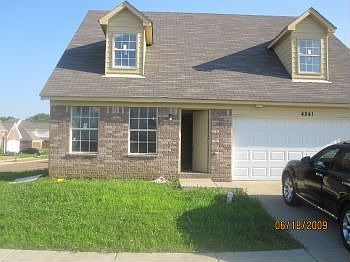 Corner House. Ready to entertain!