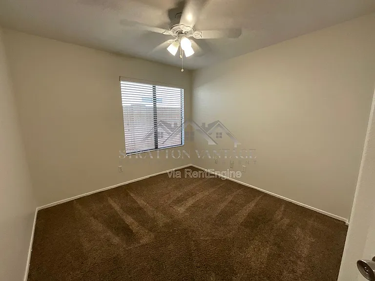 8259 W Eugie Ave — Photo 16