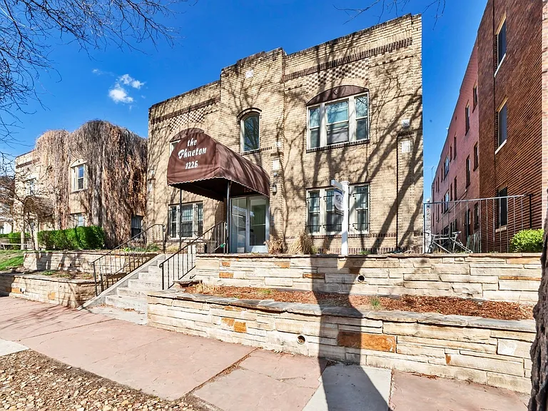 1226 N Marion St — Photo 11
