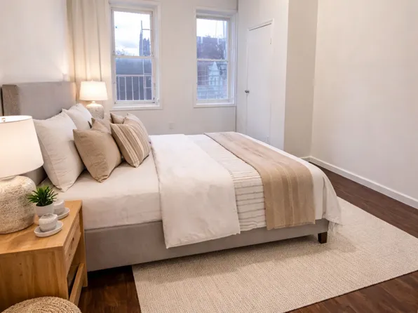 157 Monticello Ave #2L, Jersey City, NJ 07304