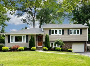 26 Eastbrook Dr, River Edge, NJ 07661