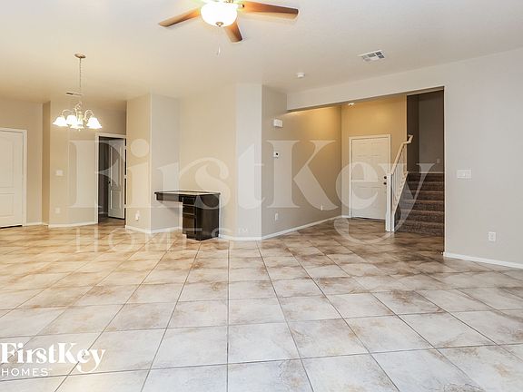 3rd image of 10349 Yew Blossom Ave