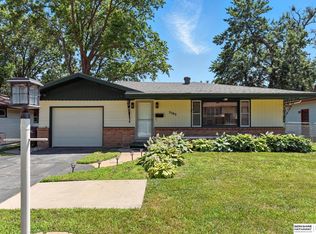 5503 Grand Ave, Omaha, NE 68104