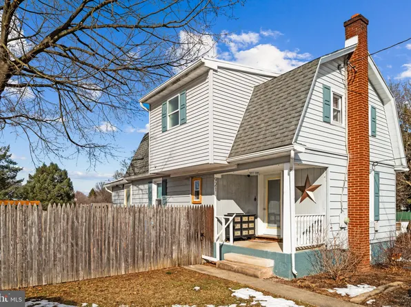 921 Emma St, Lebanon, PA 17042