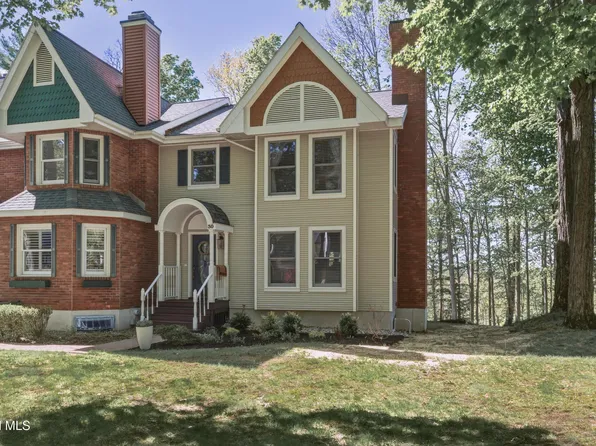 30 Sicada Street, Saratoga Springs, NY 12866