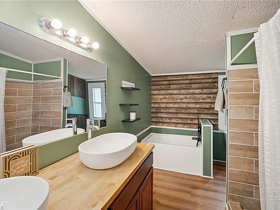4th image of 6092 Cain Forest Dr