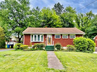 1463 Fresno St NW, Roanoke, VA 24017