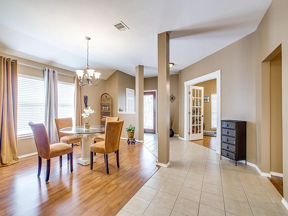 5th image of 3906 Eastland Lake Dr