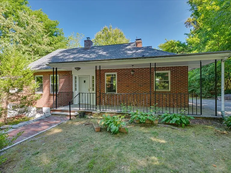 79 Choate Ln — Photo 11