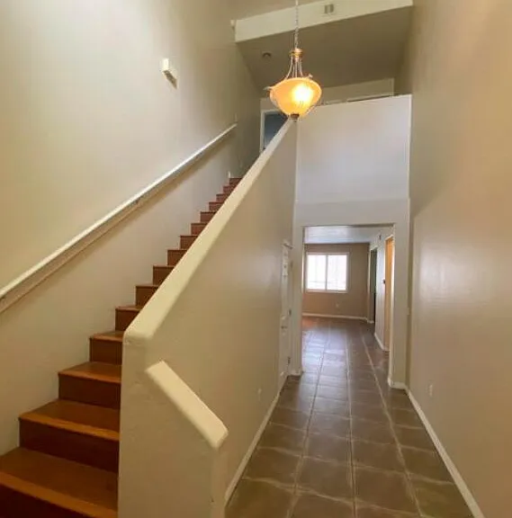 615 E Portland St #225 — Photo 5