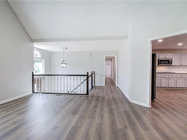 23 Vintage Ct SW — Photo 6