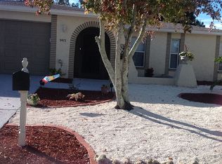 9415 Dresden Ln, Port Richey, FL 34668