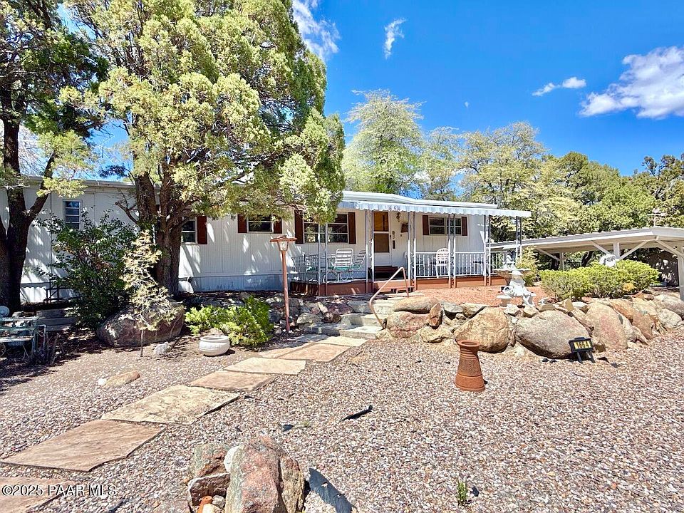 1st image of 1664 White Oak Cir