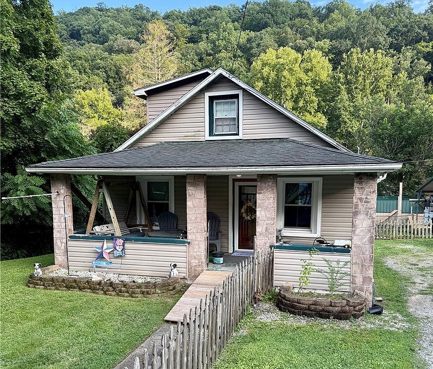 1st image of 778 Campbells Creek Dr