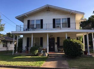 212 4th Ave SW, Ardmore, OK 73401