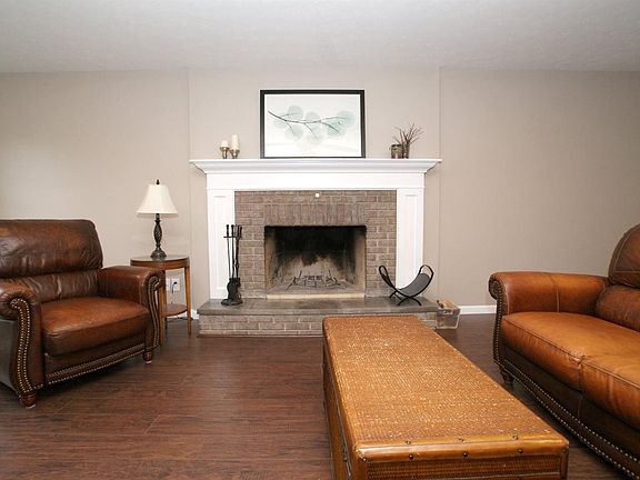 2nd image of 6281 Breckenridge Ln