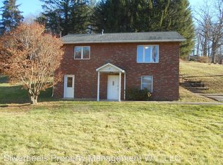 33 Bird Dog Ln, Parkersburg, WV 26104