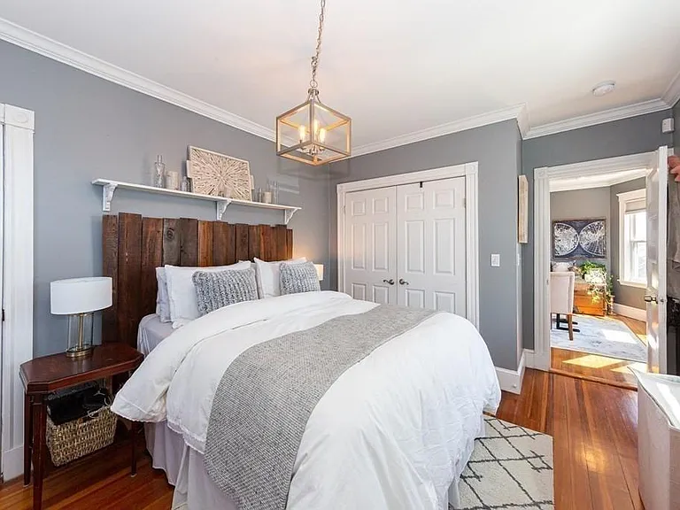 22 Buttonwood St #3 — Photo 9