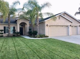 1213 Stephanie St, Selma, CA 93662