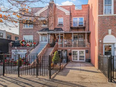 47-48 48th Street, Woodside, NY, 11377
