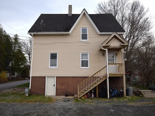 38 Jannell Ct, Epping, NH 03042