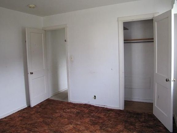 5th image of 1451 Canfield Ave