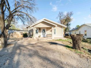 613 Norman Ave, Dalhart, TX 79022