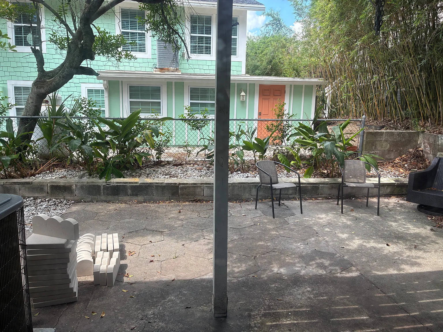 1 bed, 500 sqft, $1,800 — Photo 2