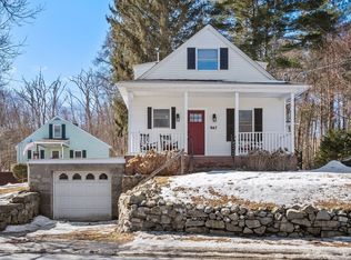 947 Providence Rd, Northbridge, MA 01534