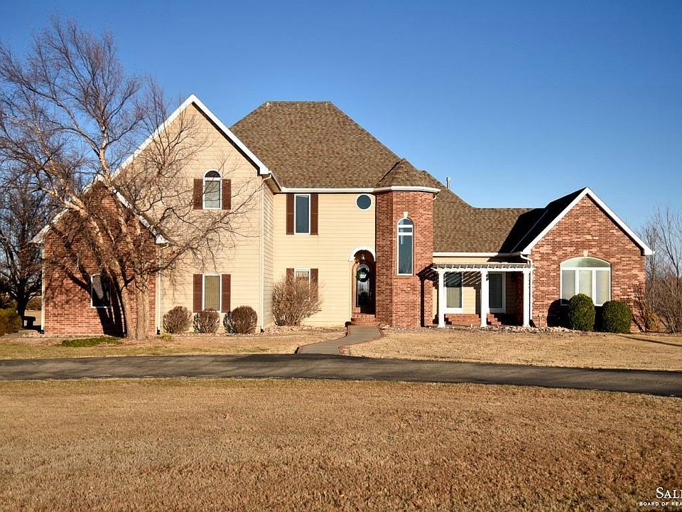 1st image of 285 S Morris Dr