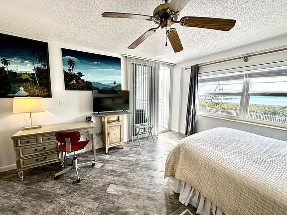 5th image of 1901 S Roosevelt Blvd APT 107E