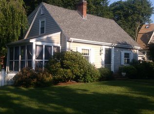 10 Grand St, Reading, MA 01867