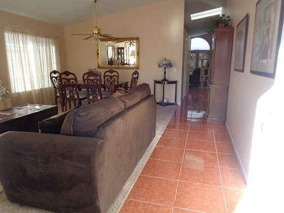 3rd image of 2972 Pembroke Ave