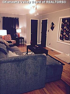 4th image of 2312 Forest Cir
