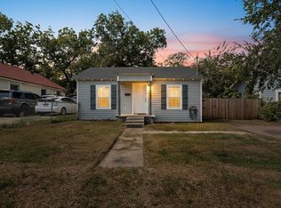 1723 Neal St, Dallas, TX 75208