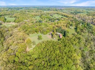 45 Stonedale Rd, Sewickley, PA 15143