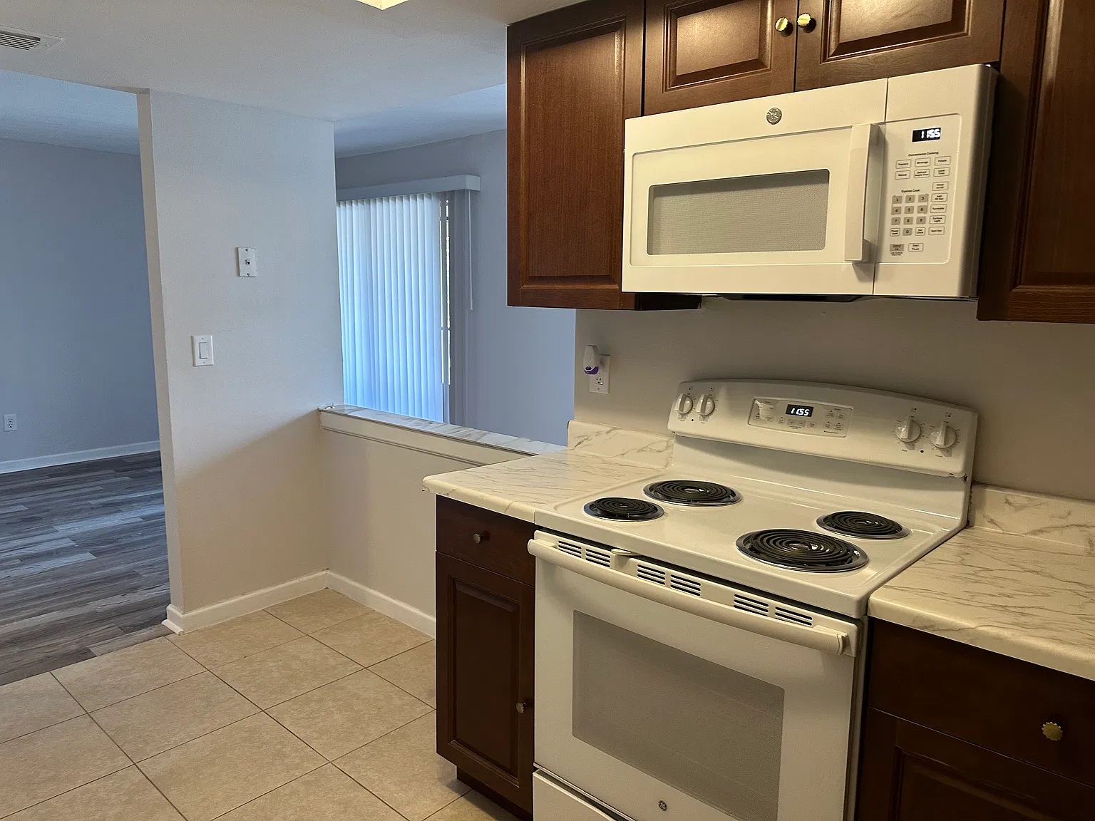 2 bed, 960 sqft, $1,495 — Photo 4