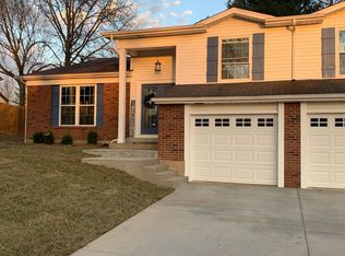 329 Morningside Dr, Saint Peters, MO