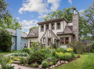 718 Dearborn St, Iowa City, IA