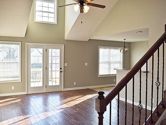 3rd image of 1394 Scrub Oak Dr