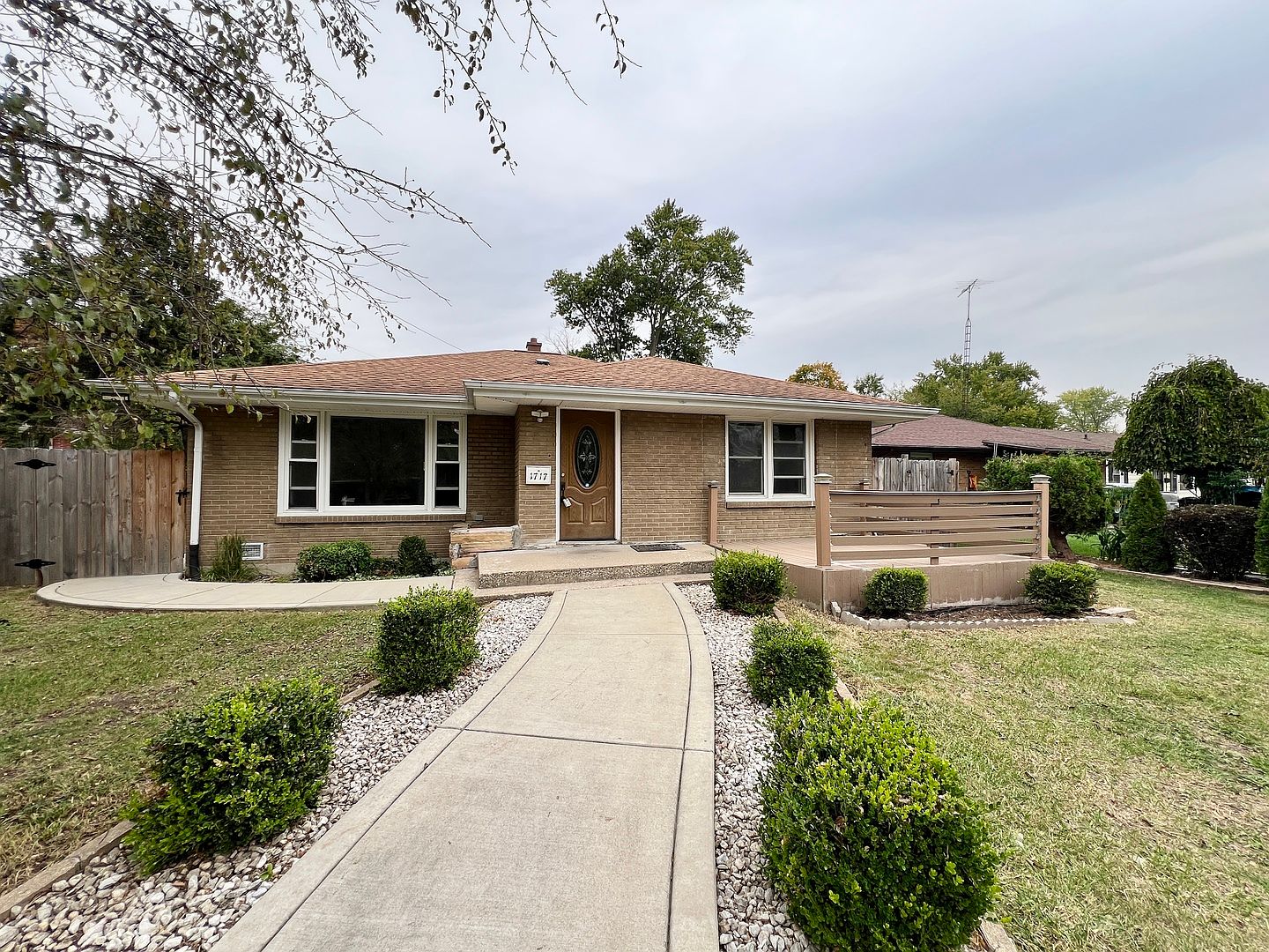 1717 Greenview Ave, Kankakee, IL 60901 [Price Cut $7,500] | Zillow