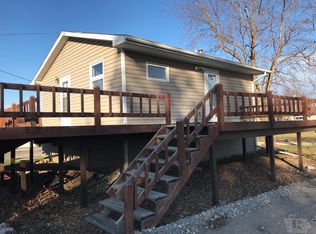402 S Mulberry St, New Sharon, IA 50207