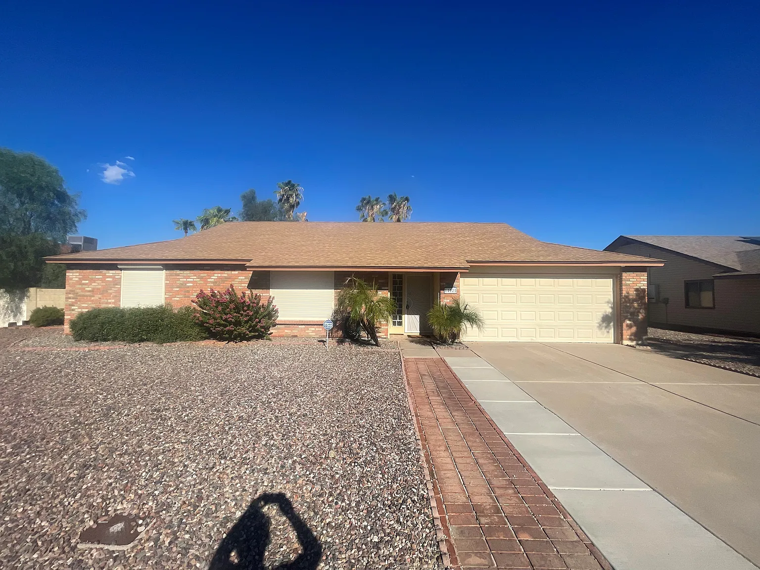 3 bed, 1696 sqft, $2,350 — Photo 2